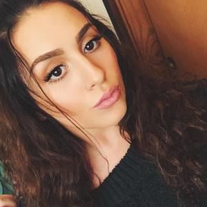 Meet your Posher, Alexandria